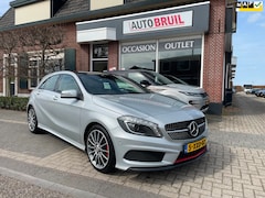 Mercedes-Benz A-klasse - 180 Ambition AMG Aut. NL-auto|Navi|18 Inch|Sportief uitgevoerd