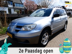 Mitsubishi Outlander Sport - 2.0 Invite+ 136pk Trekhaak 1500kg. Airco