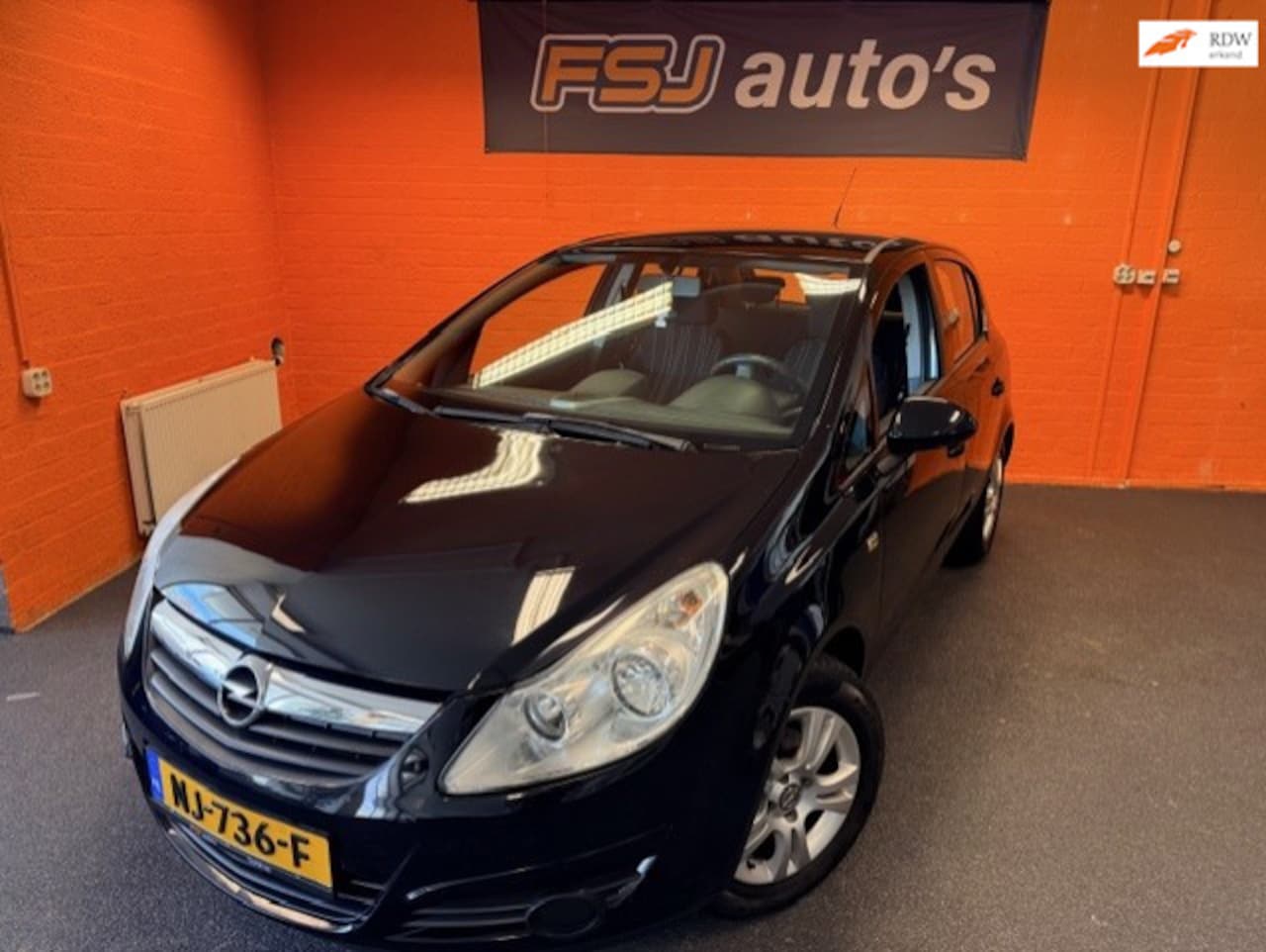 Opel Corsa - 1.2-16V Edition / 5-Deurs / Veel optie's / APK 30-01-2027 - AutoWereld.nl