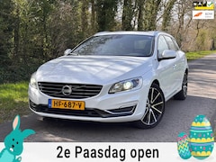 Volvo V60 - 2.4 D5 Twin Engine Special Edition | Automaat + Cruise + Navi |