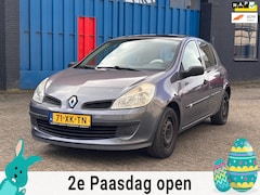 Renault Clio - 1.4-16V Business Line | Airco | Stuurbekrachtiging werkt niet |