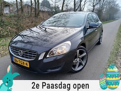 Volvo V60 - 1.6 T3 Kinetic |CRUISE+AIRCO|