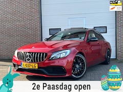 Mercedes-Benz C-klasse - AMG 63 / Pano / Schaalstoelen / Dealer ondr / Burmester / Keyless / Sfeer verl / Carbon /
