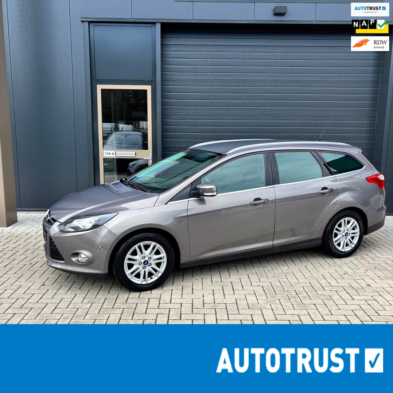 Ford Focus Wagon - 125pk Titanium NAVI | CLIMATE CONTROL | CRUISE CONTROL | TREKHAAK | NETTE AUTO! - AutoWereld.nl