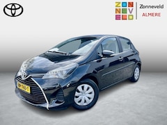 Toyota Yaris - 1.0 VVT-i Style Navigatie