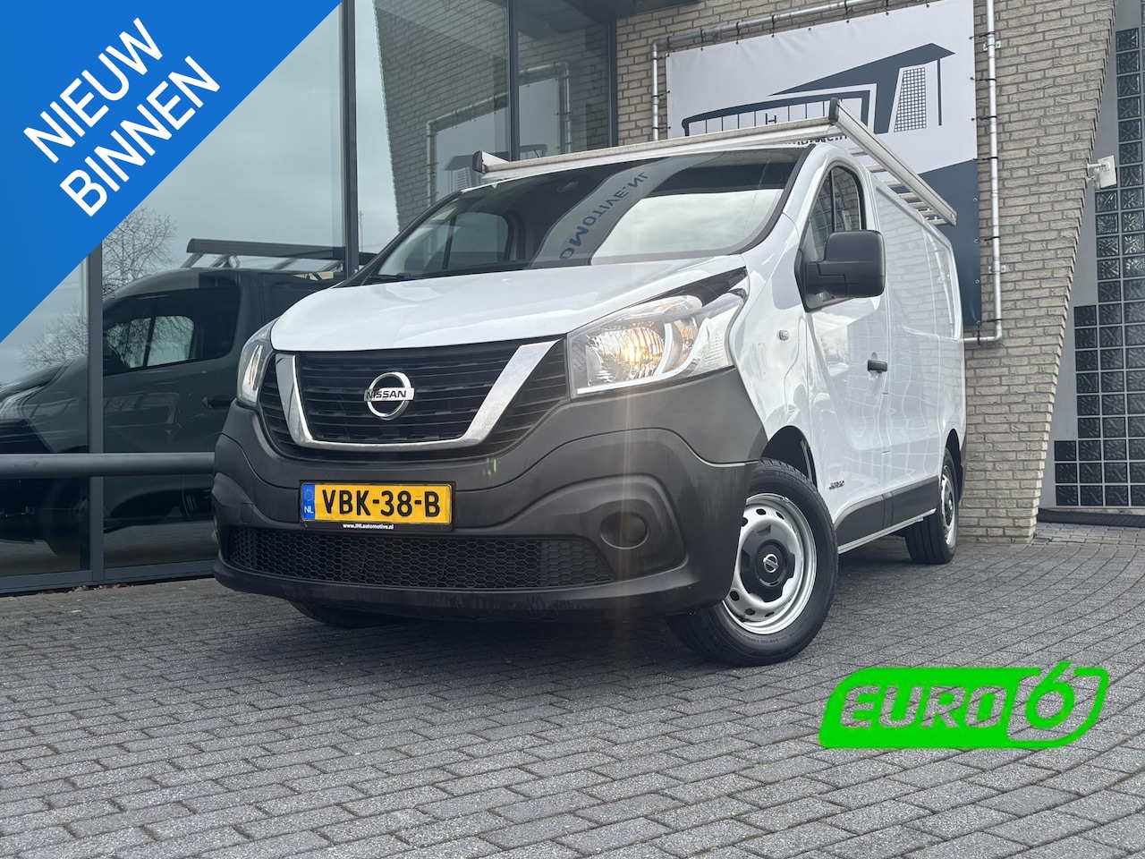 Nissan nv300 - 1.6 dCi L1H1*3-PERS*A/C*CRUISE*NAVI*HAAK*CAM*IMP.* - AutoWereld.nl