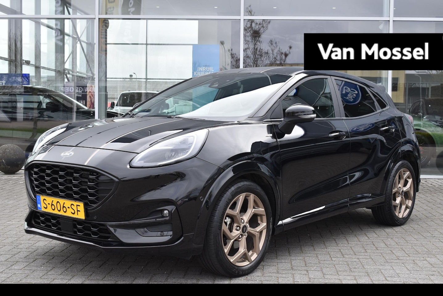 Ford Puma - 1.0 EcoBoost Hybrid ST-Line X Gold Edition | Unieke Auto | 155 PK | Afneembare Trekhaak | - AutoWereld.nl