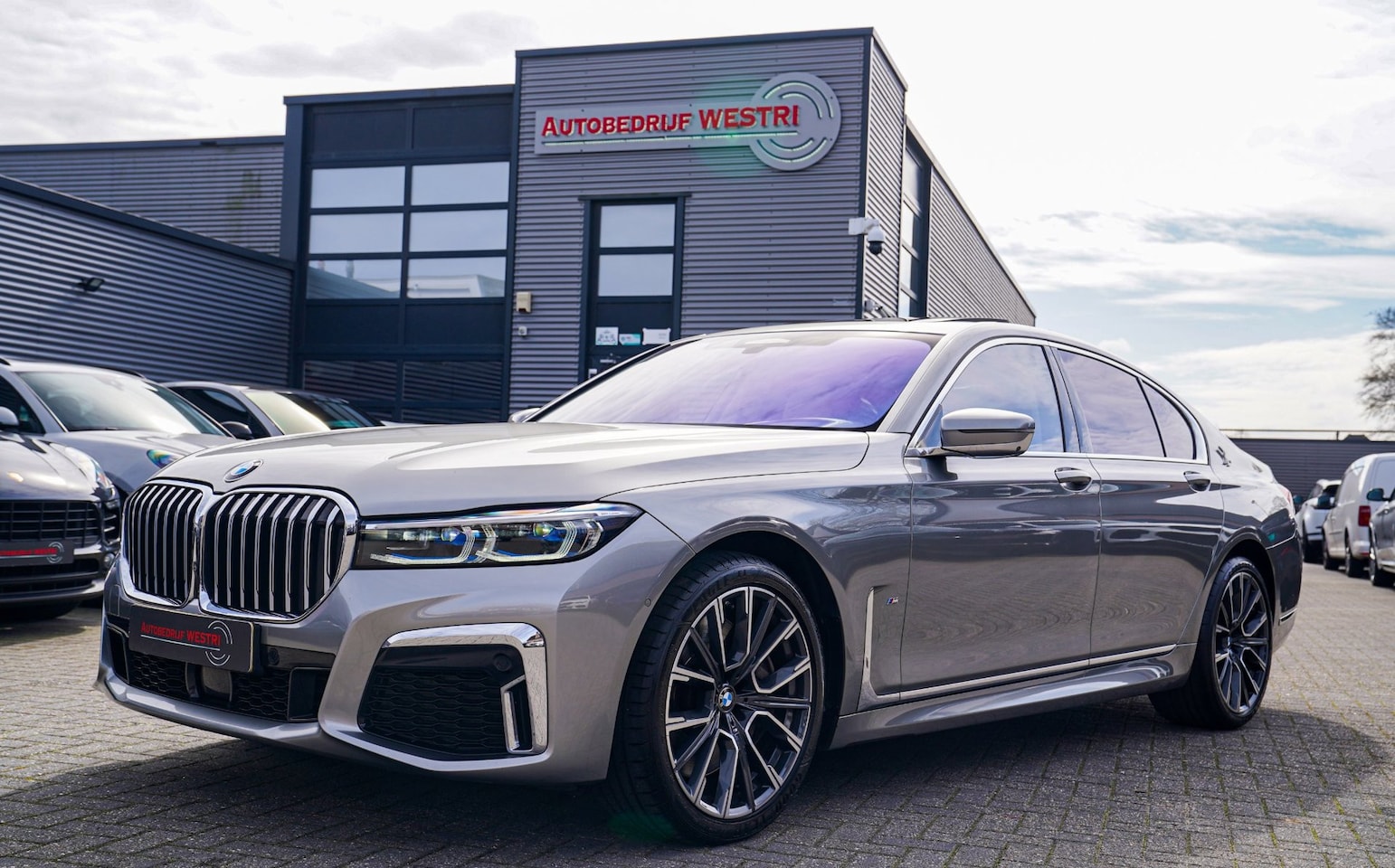 BMW 7-serie - 750i xDrive High Executive | Panorama | Luxe Leder | BMW Laser LED | Adaptieve Cruise Cont - AutoWereld.nl