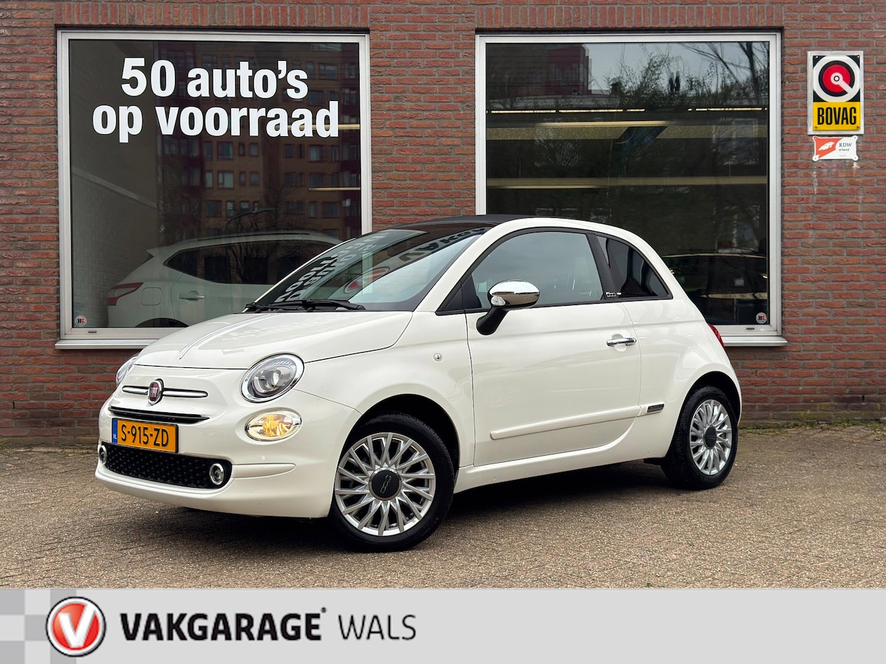 Fiat 500 C - 1.0 Hybrid Club | Airco | Cruise | Apple Android Carplay | NAP | PDC | - AutoWereld.nl