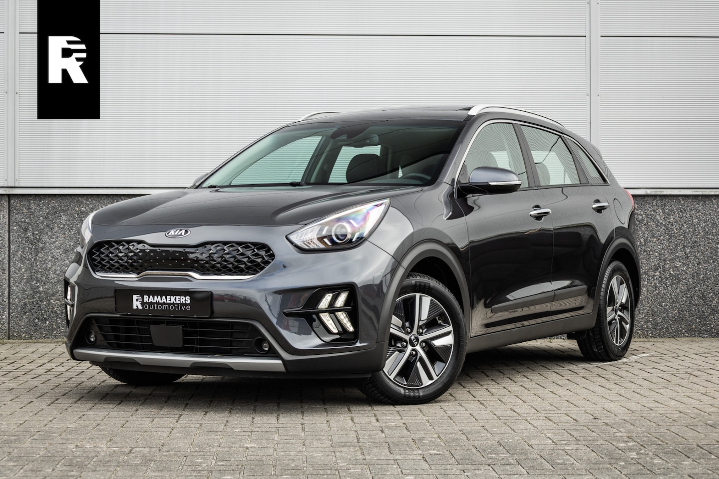 Kia Niro - 1.6 GDi Hybrid DynamicLine Glazendak / Style pakket / 1e eigenaar / Camera / - AutoWereld.nl