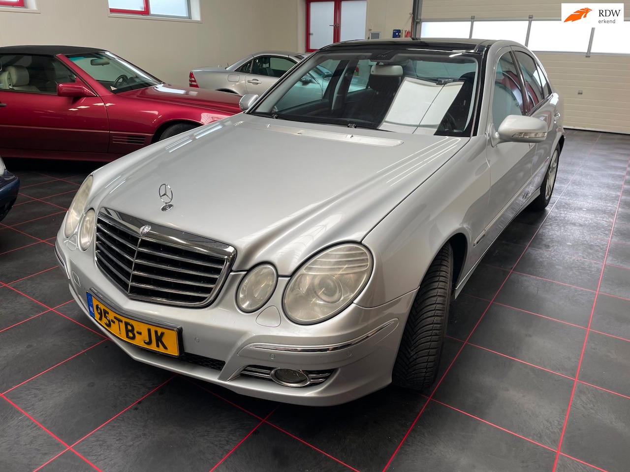 Mercedes-Benz E-klasse - 280 CDI Avantgarde tik in moter(Stuk!!!) - AutoWereld.nl