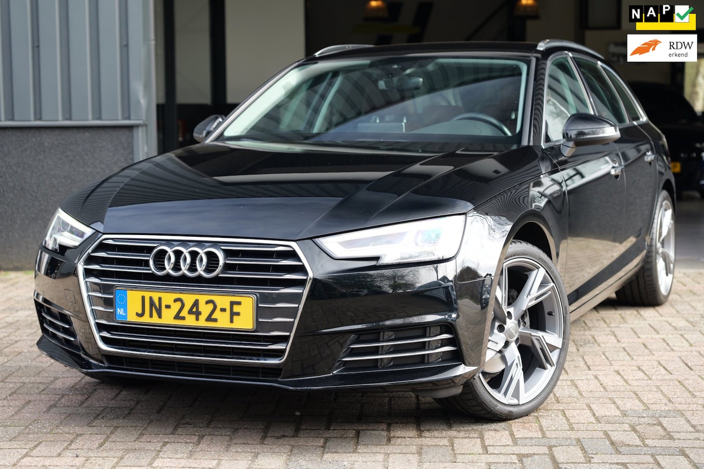 Audi A4 Avant - 2.0 TFSI Ultra Design Pro Line AUT|Virt. Dash|19inch - AutoWereld.nl