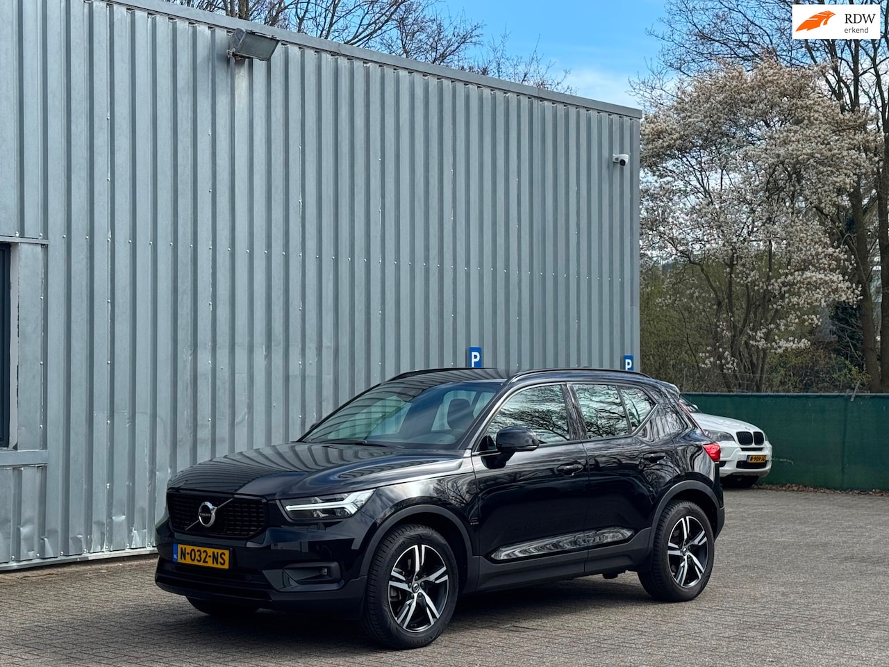 Volvo XC40 - 2.0 B4 Inscription / Aut / ACC / Navi - nette auto! - AutoWereld.nl