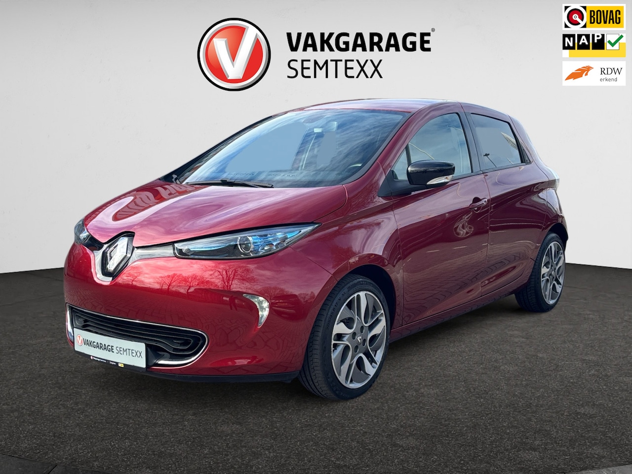 Renault Zoe - Q90 Intens Quickcharge 41 kWh | Clima | Cruise | Navi | PDC | Camera | Slechts 45.000 KM | - AutoWereld.nl