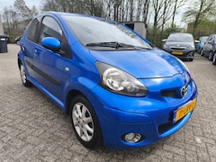 Toyota Aygo - 1.0 12v VVT-i Comfort, 5 deurs, Airco