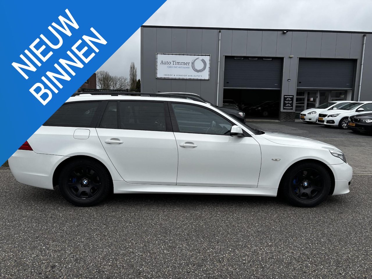 BMW 5-serie Touring - 523i Business Line Sport SUPER MOOIE AUTO!!! - AutoWereld.nl