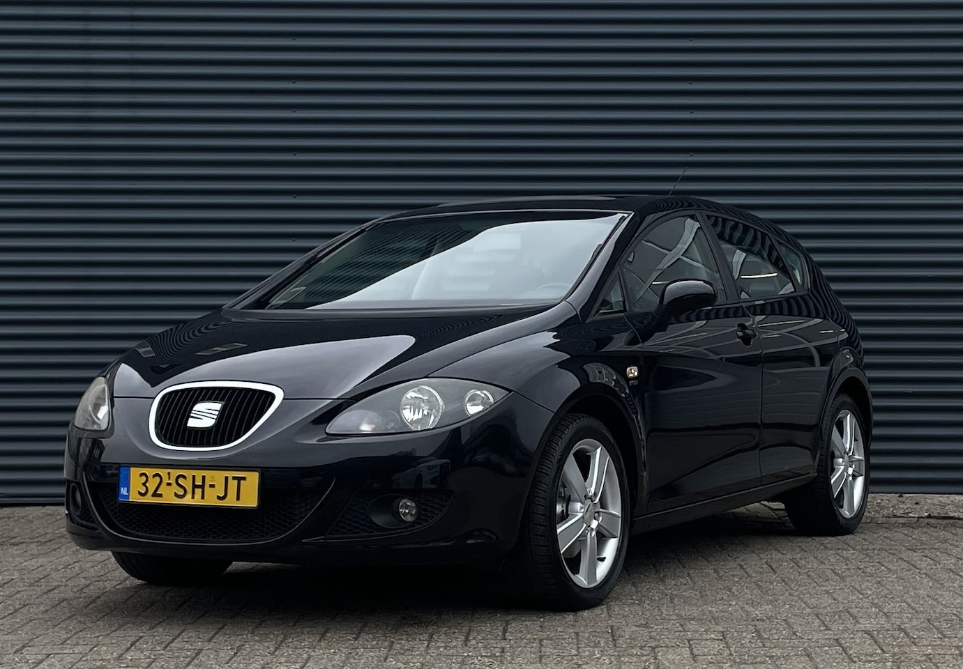 SEAT Leon - 2.0 FSI 150PK - AutoWereld.nl