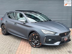 CUPRA Leon - VZ 1.4 e-Hybrid 245 Panodak | Sfeer | Blis | Carplay | ACC | Lane