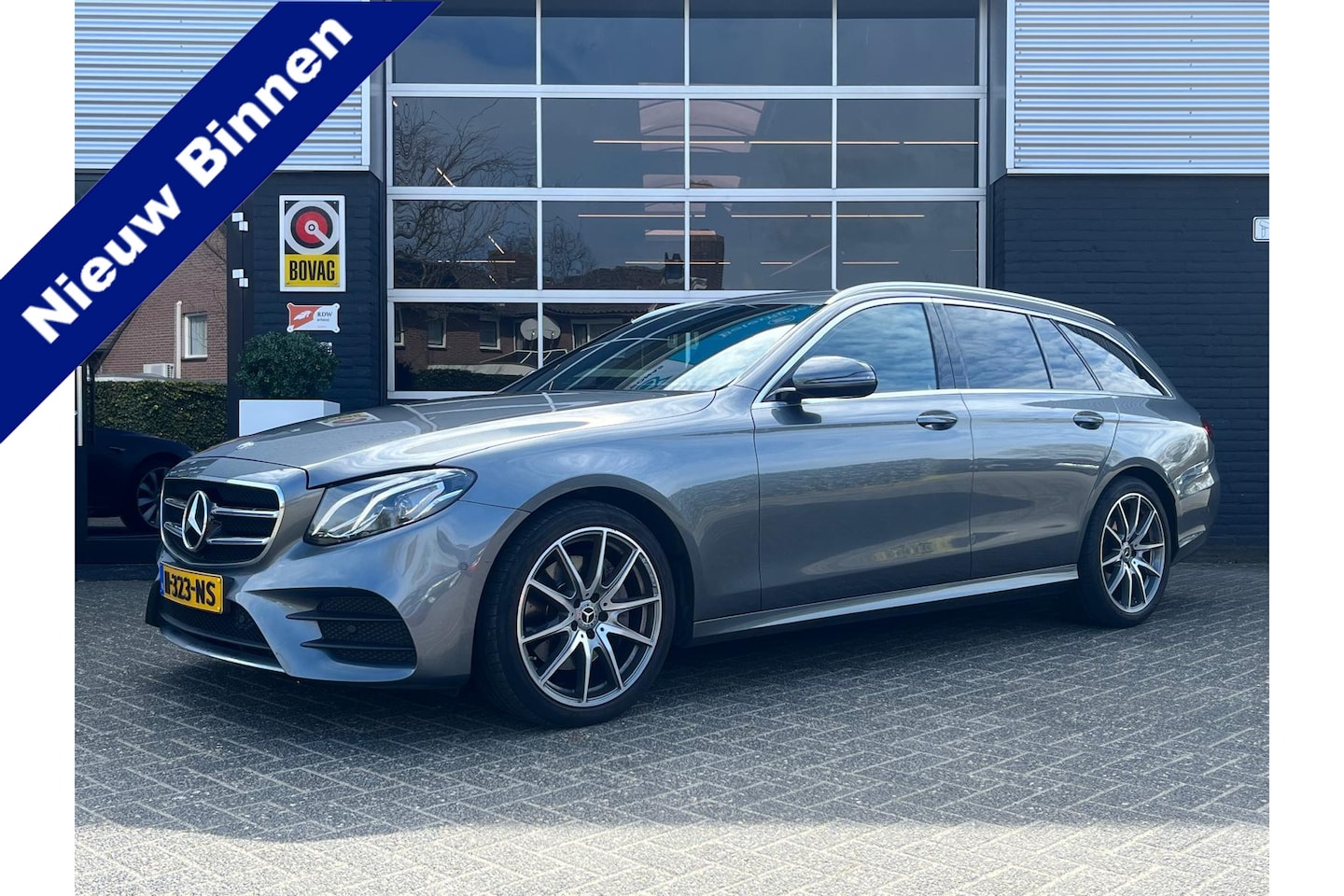 Mercedes-Benz E-klasse Estate - 200 AMG Sport, Automaat, CarPlay, Camera, Trekhaak, Virtual Cockpit, Leder, NAP - AutoWereld.nl