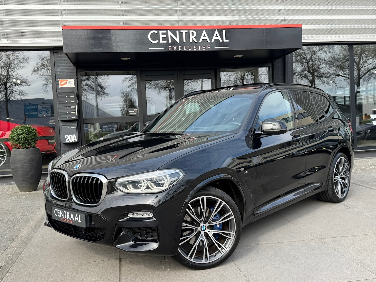 BMW X3 - XDrive30i High Exe M-Sport Pano|Camera|HUD|Keyless|ACC|LED - AutoWereld.nl