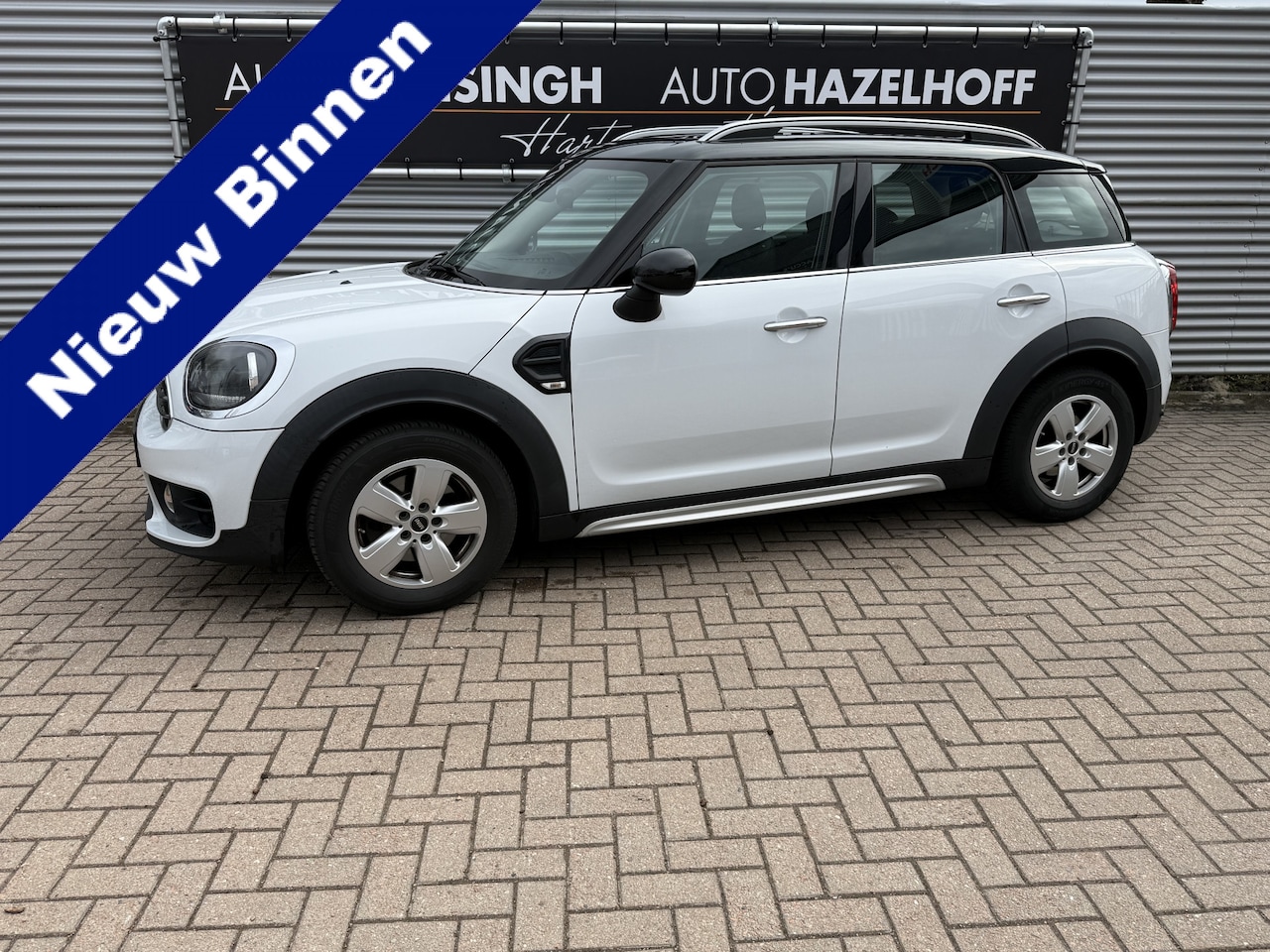 MINI Countryman - Mini 1.5 Cooper Salt Automaat!! | Schuif/Kanteldak | Stoelverwarming | Clima | PDC Achter - AutoWereld.nl