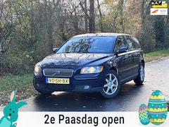 Volvo V50 - 1.8 Momentum | Airco + Cruise Nu € 1.950,
