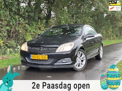 Opel Astra TwinTop - 1.8 Temptation | Airco + Cabriolet Nu € 1.950,