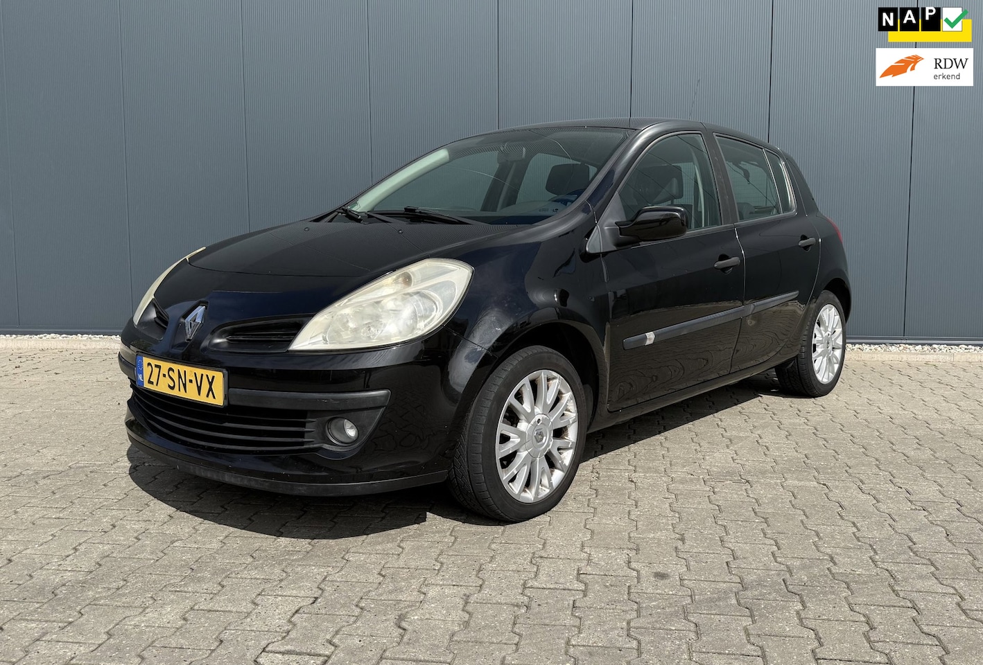 Renault Clio - 1.6-16V Privilège Airco Cruise 5 deurs NAP - AutoWereld.nl