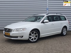 Volvo V70 - 1.6 T4 Nordic+ Clima/Cruise/NAVI/LM17"