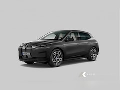 BMW iX - xDrive50 Executive 112 kWh | 4-Wielbest. | Luchtvering | Trekhaak | Warmte comfort pakket