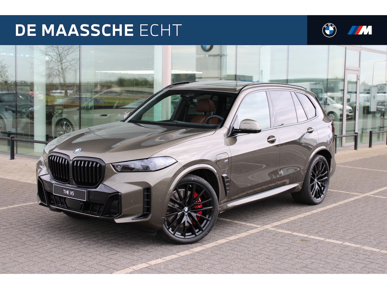 BMW X5 - xDrive50e High Executive M Sport Automaat / Panoramadak / Trekhaak / Massagefunctie / Soft - AutoWereld.nl