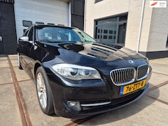 BMW 5-serie Touring - 520i High Executive - Leder - Navi - Cruise - PDC - Afneembare Trekhaak