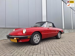 Alfa Romeo Spider - 2.0 Veloce met gereviseerde motor en bak