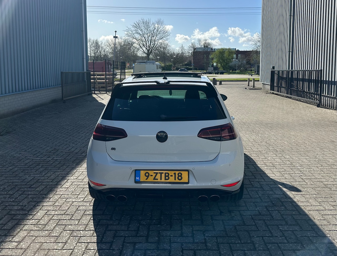 Volkswagen Golf - 1.4 TSI GTE 298PK - AutoWereld.nl