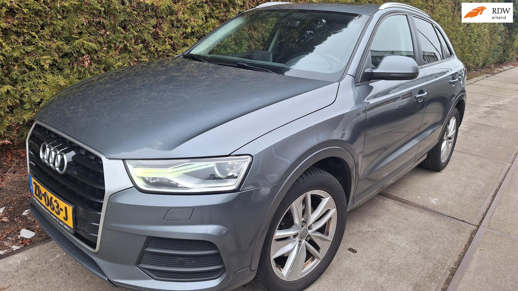 Audi Q3 - PREMIUM 2.0 benzine Premium - AutoWereld.nl