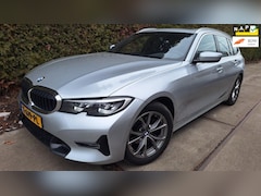 BMW 3-serie Touring - 318i Executive Edition