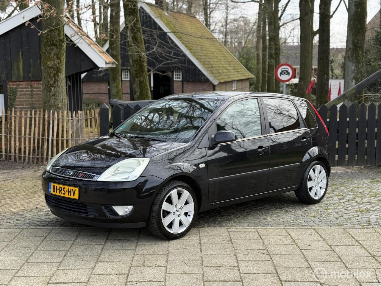 Ford Fiesta - 1.6-16V Futura Airco - AutoWereld.nl