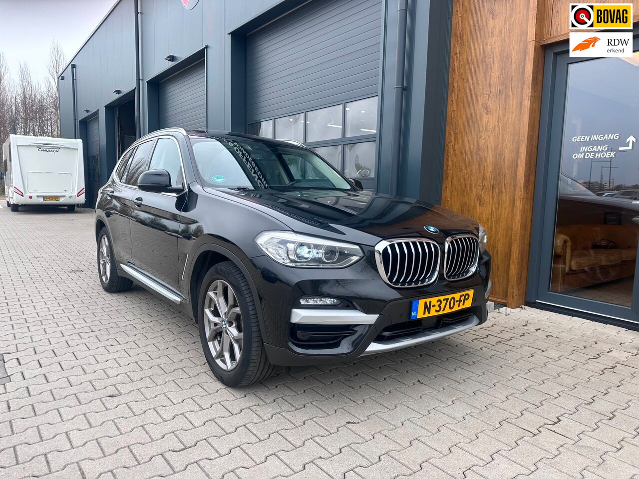 BMW X3 - XDrive20i High Executive l HUD l pano l trekhaak l leer l X-LINE - AutoWereld.nl
