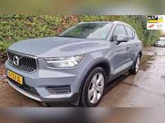 Volvo XC40 - 2.0 D3 Momentum Pro