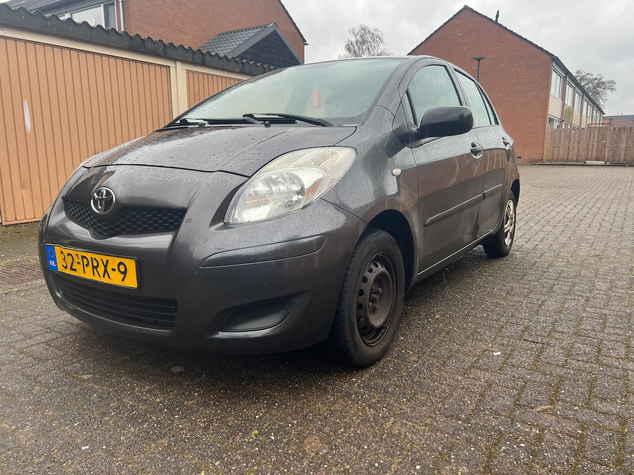Toyota Yaris - 1.0 VVTi Acces - AutoWereld.nl