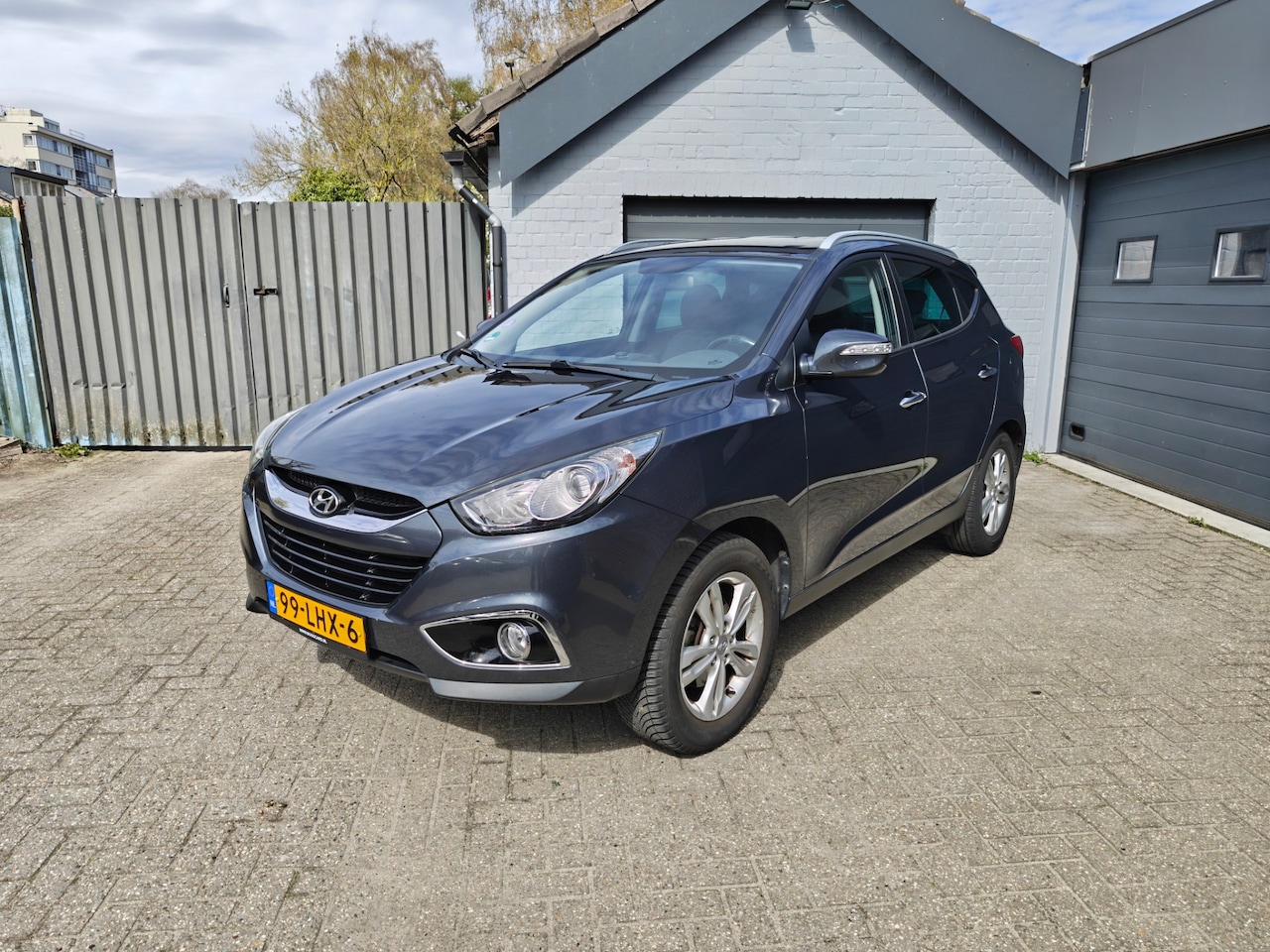 Hyundai ix35 - 2.0i Style 2.0i Style,Climate control,Cruise control,Trekhaak,Nieuwe apk - AutoWereld.nl