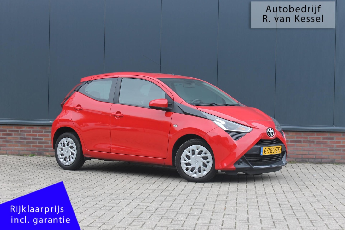Toyota Aygo - 1.0 VVT-i x-play I Camera I Carplay I NL-auto - AutoWereld.nl