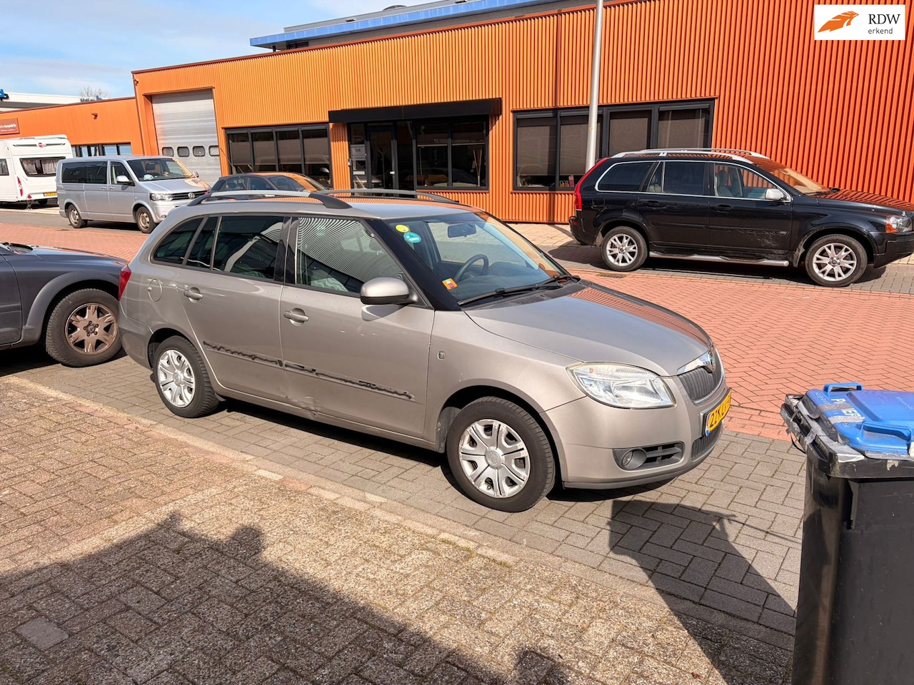Skoda Fabia Combi - 1.4-16V Tour LEES TEKST/ RIJDT GOED - AutoWereld.nl
