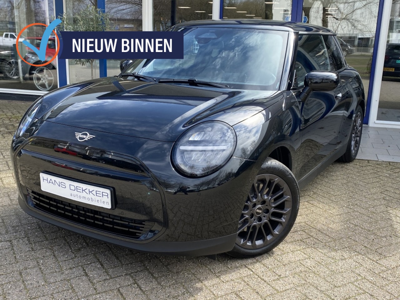 MINI Mini - Co. E Ess Xs 40.7kWh - AutoWereld.nl