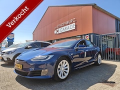 Tesla Model S - 75 Base