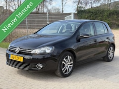 Volkswagen Golf - 1.2 TSI Tour II AIRCO CRUISE MET.LAK NAVI
