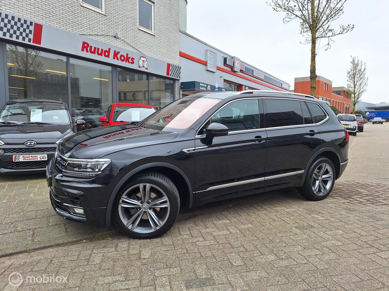 Volkswagen Tiguan Allspace - 1.5 TSI Highline Business R 7p. 1.5 TSI HIGHLINE BUSINESS R 7p. - AutoWereld.nl
