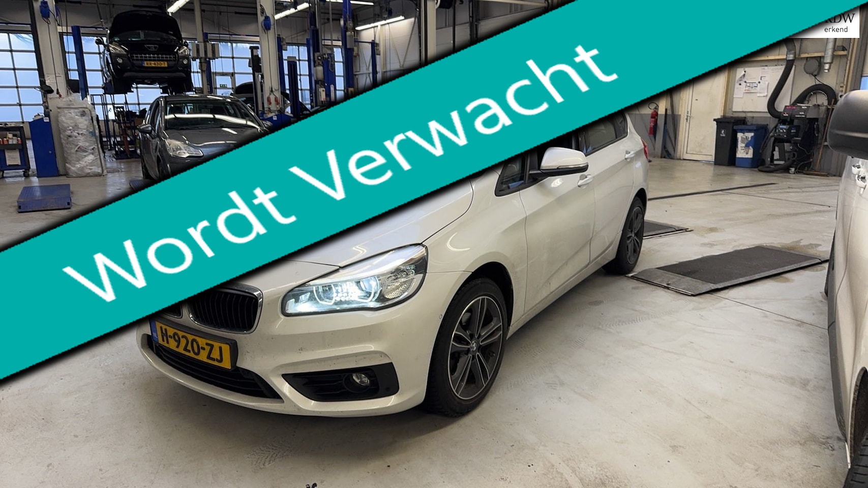 BMW 2-serie Active Tourer - 218i High Exe 136pk Automaat 2e eig. Leder Navi - AutoWereld.nl