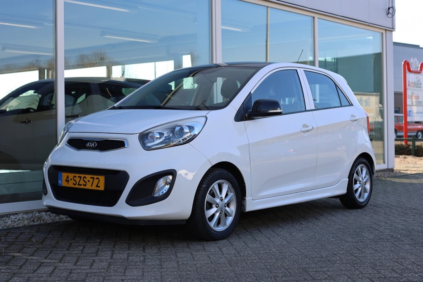 Kia Picanto - 1.0 CVVT ISG Plus Pack 1.0 CVVT ISG Plus Pack 5drs - AutoWereld.nl