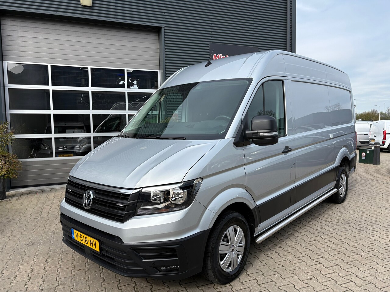 Volkswagen Crafter - 35 2.0 TDI L3H2 Comfortline 35 2.0 TDI L3H2 Comfortline - AutoWereld.nl